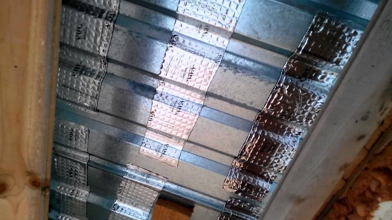 Как самостоятельно звукоизолировать крышу и балконное покрытие - пошаговые инструкции с описанием и фотографиями