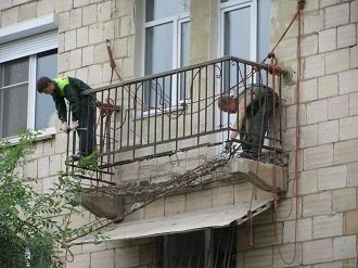 Фото: Аварийный ремонт балкона