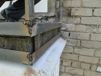 Фото: стабилизация консольной балконной плиты
