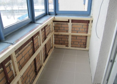 Методы утепления балкона с учётом разных предпочтений. Примеры материалов, способы применения, возможные проблемы.
