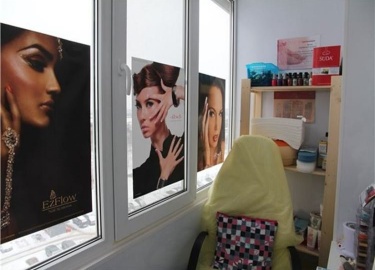 Обустройство маникюрного кабинета на балконе – отличная идея для мастеров, занимающихся нейл дизайном на дому. Некоторые девушки принимают клиентов в