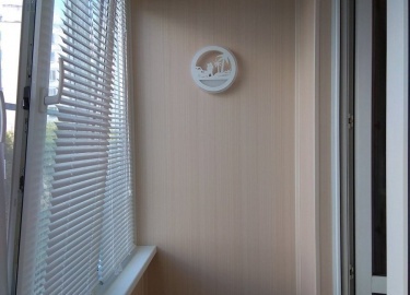 Но какая бы роль не отводилась этому пространству, достаточно важным вопросом выступает освещение балкона или лоджии, которое часто приходится дела...