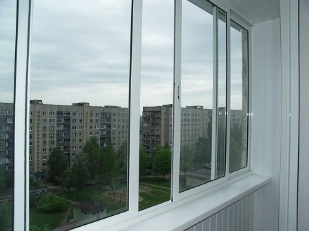 Фото: Алюминиевые распашные окна
