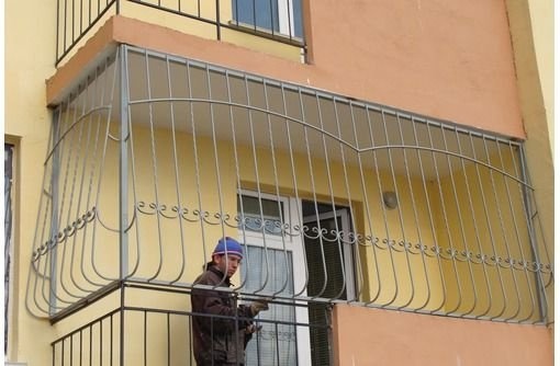 Фиксированные крепления решеток